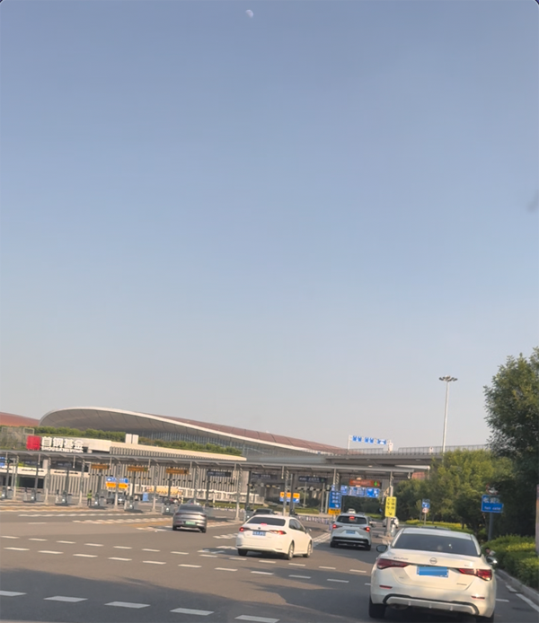 大興機(jī)場(chǎng)停車貴不貴？教你3個(gè)省錢妙招